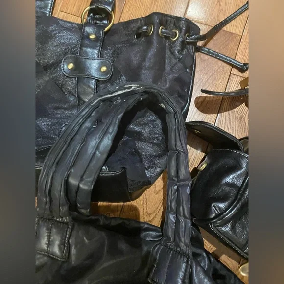 3 purses. - Picture 2 of 2